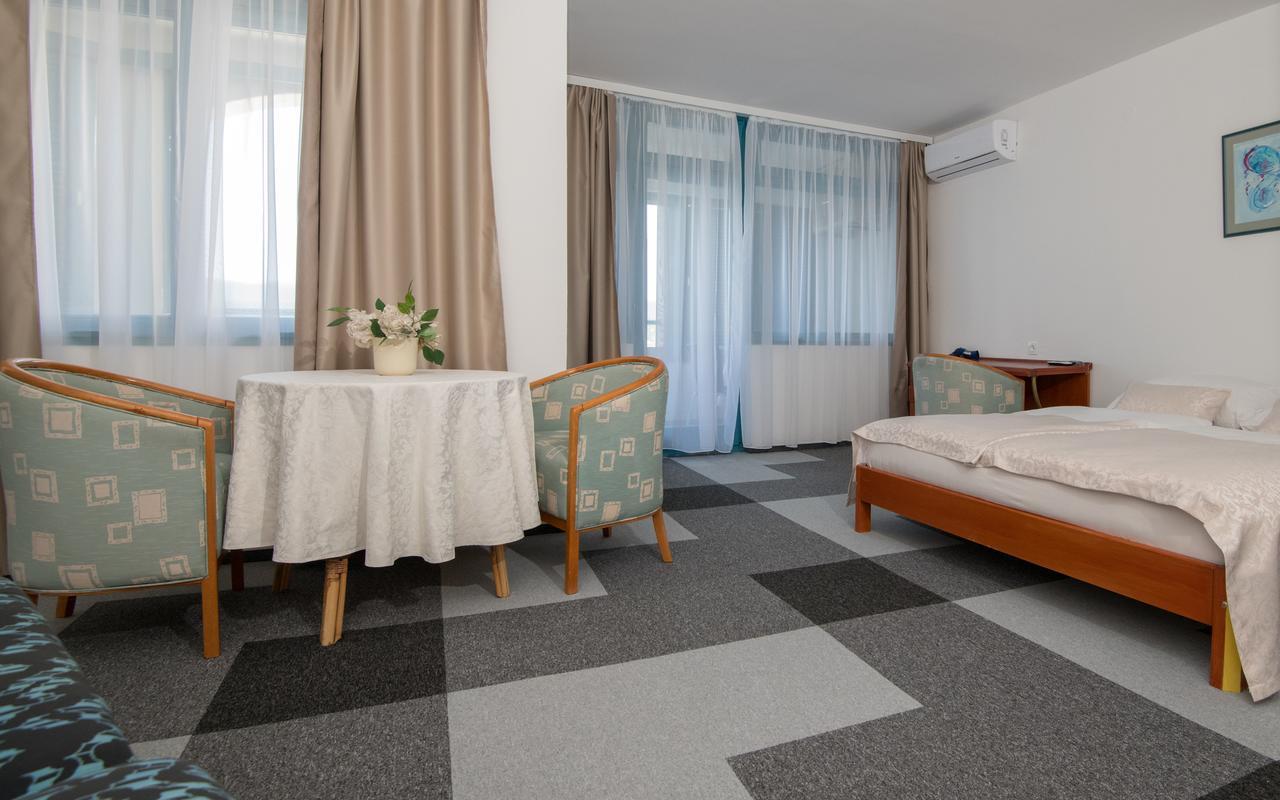 Hotel Stella Neum Extérieur photo
